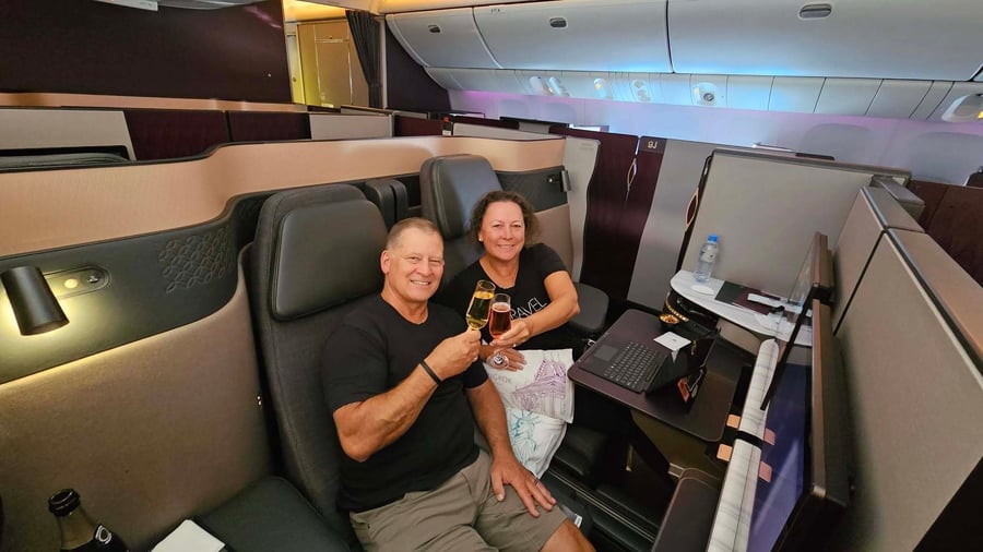 Travel Franchise Owners Traveling with earnings 