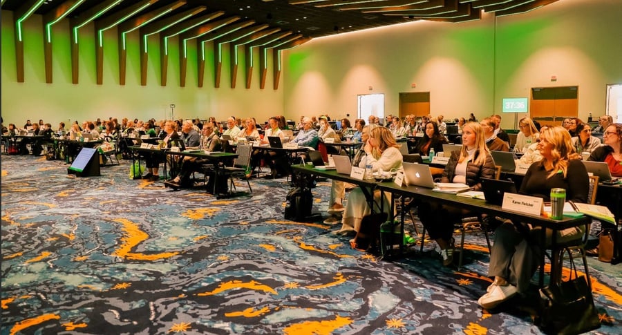 Best Host Agency for New Travel Agents? Compare Host Agencies Vs. Travel Franchises
